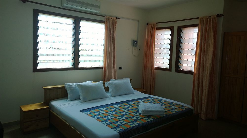 Afiki Resort Elmina Екстериор снимка