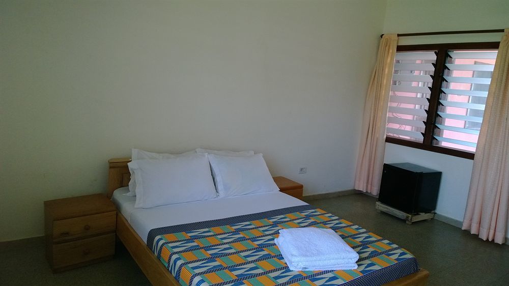 Afiki Resort Elmina Екстериор снимка