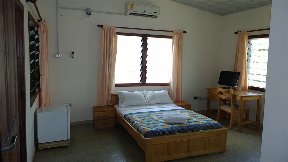 Afiki Resort Elmina Екстериор снимка