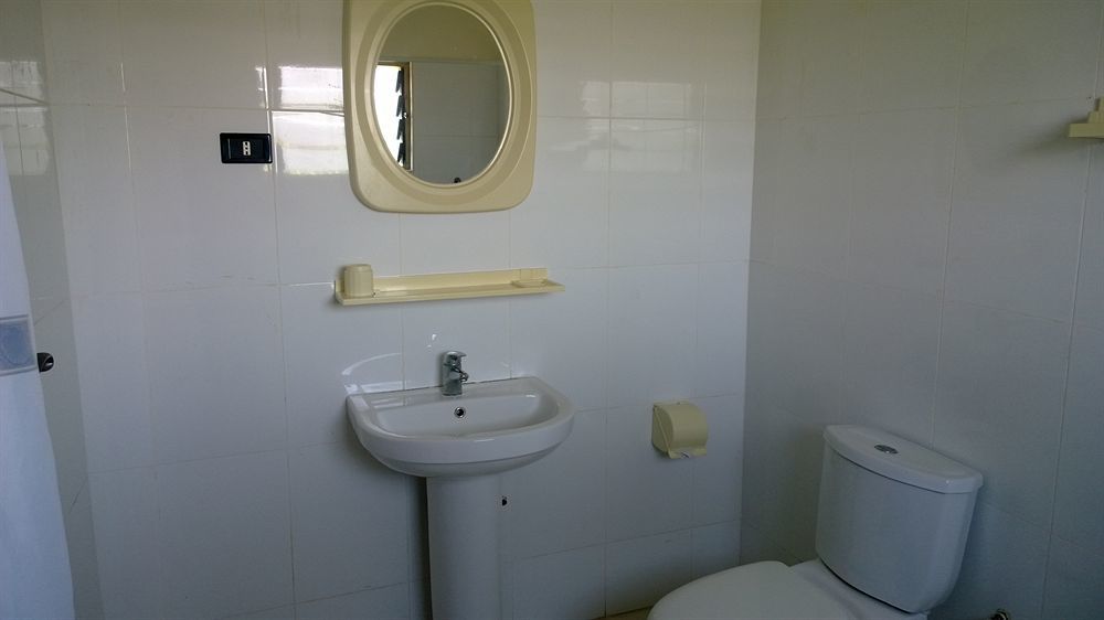 Afiki Resort Elmina Екстериор снимка