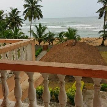 Afiki Resort Elmina Екстериор снимка