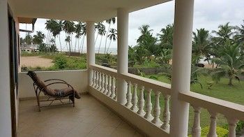 Afiki Resort Elmina Екстериор снимка